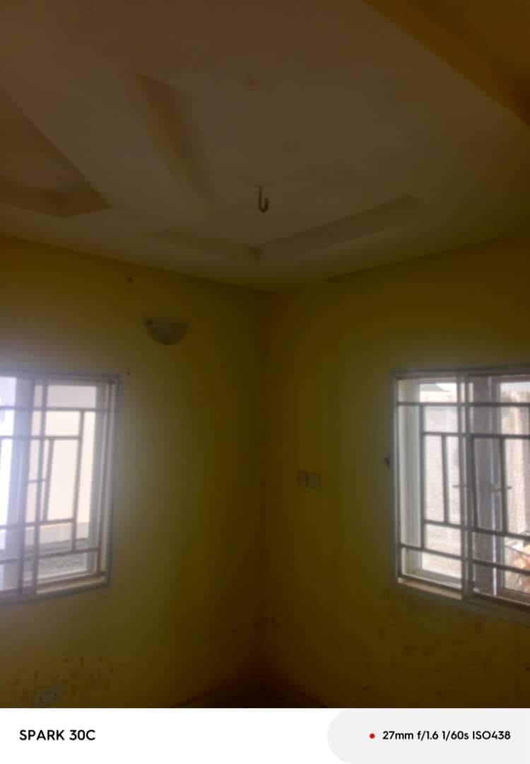 2 Bedroom Apartment in Quarters Extension, Kuje - image 3