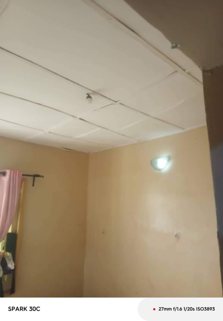 3 Bedroom Apartment in Gede, Kuje. - image 4