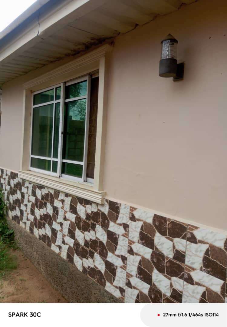 3 Bedroom Apartment in Gede, Kuje. - image 6